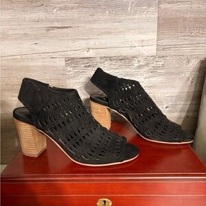 Elegant Black Cutout Block Heel Sandals with Velcro Strap